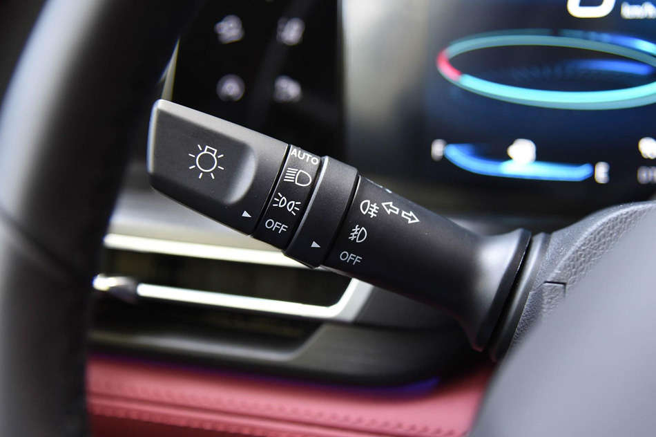 2020款 2.0T 自动旗舰型 内饰