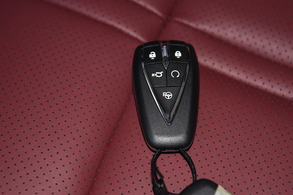 2020款 2.0T 自动旗舰型 细节