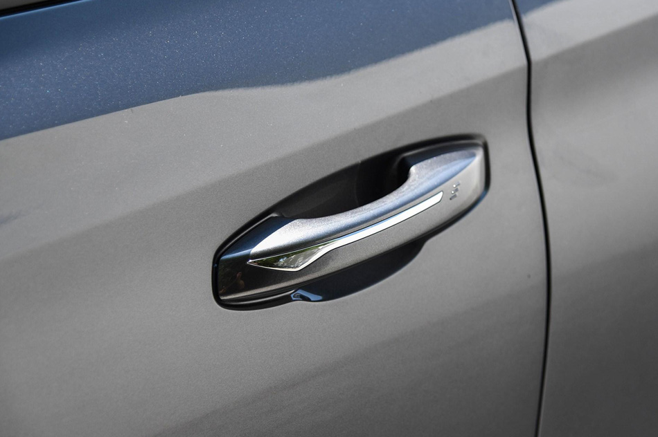 2020款 2.0T 自动旗舰型 细节