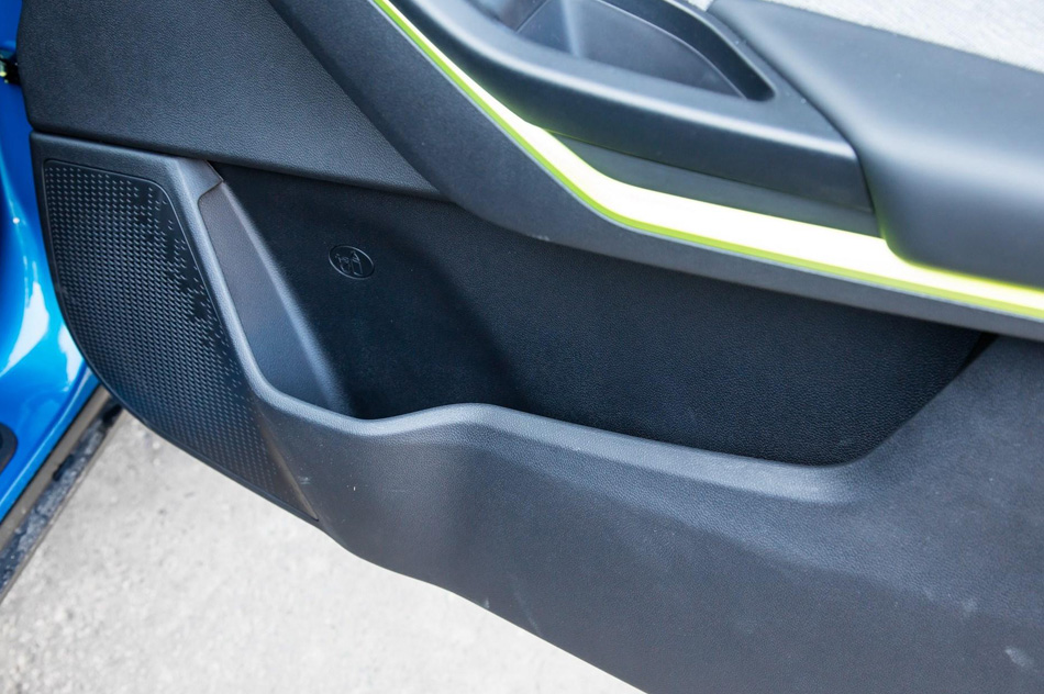 2020款 纵擎版 座椅空间