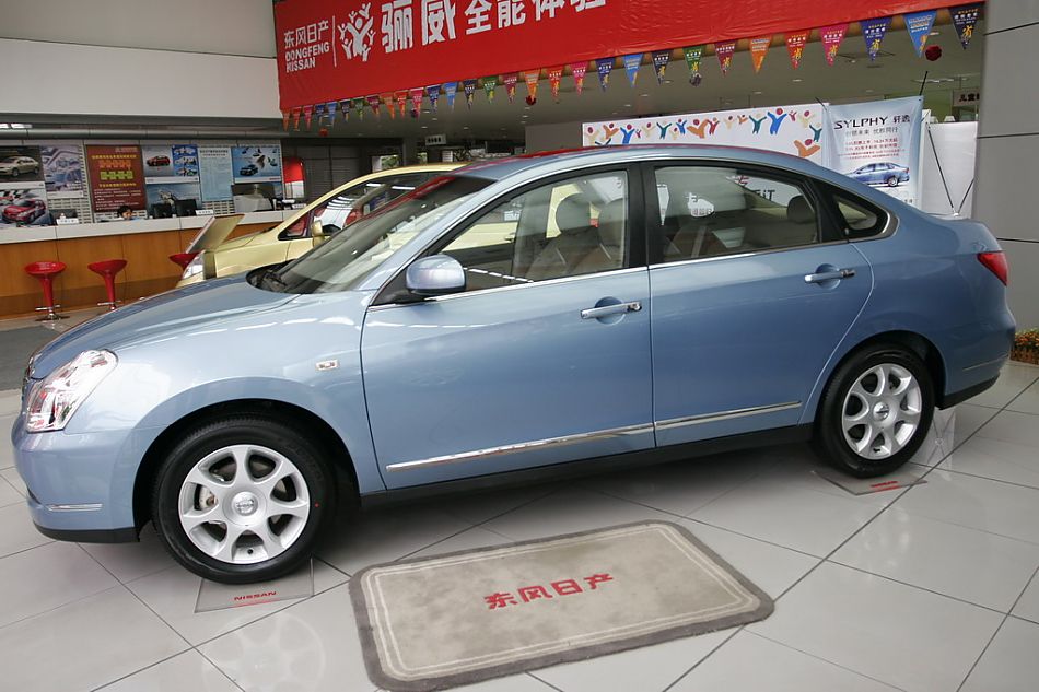 东风日产轩逸外观