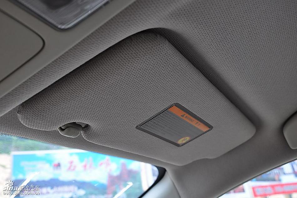东风日产轩逸09款试车实拍图 内饰