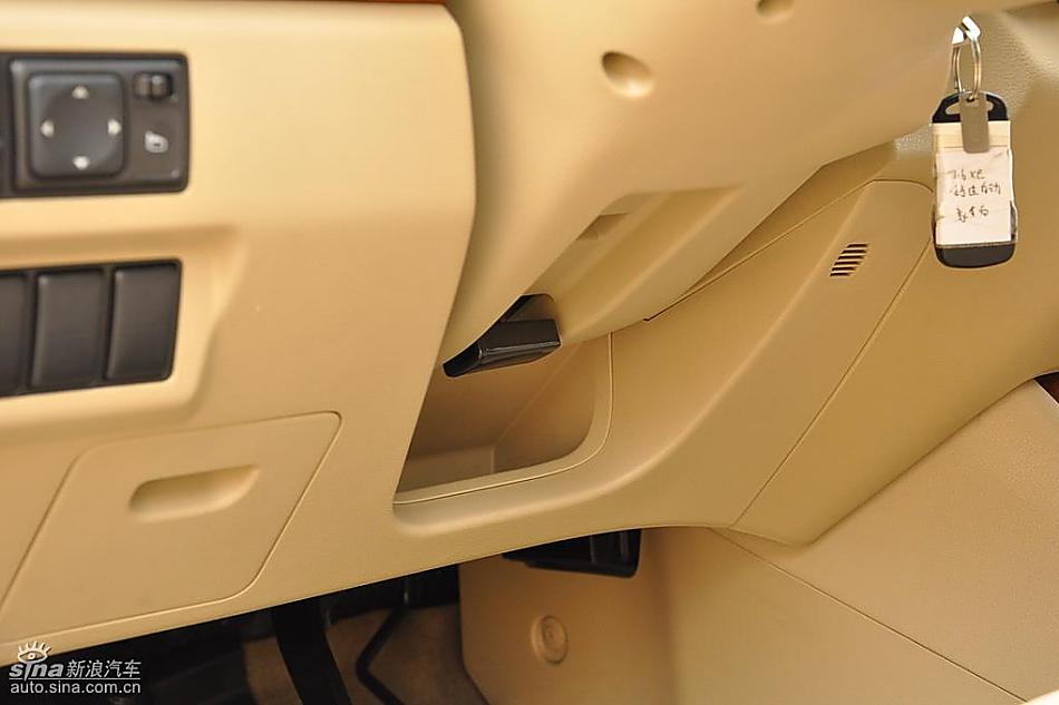 东风日产轩逸09款试车实拍图 内饰