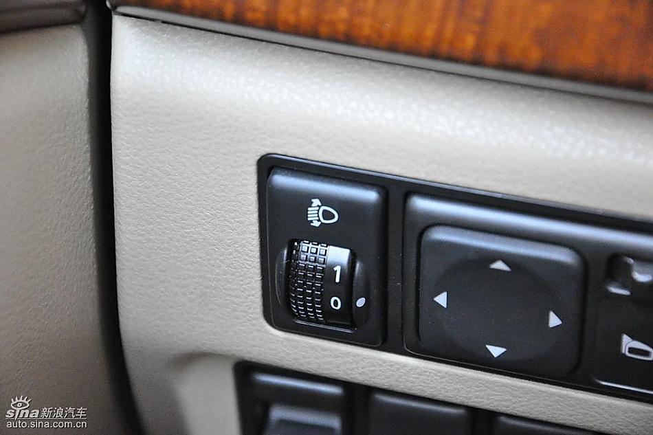 东风日产轩逸09款试车实拍图 内饰
