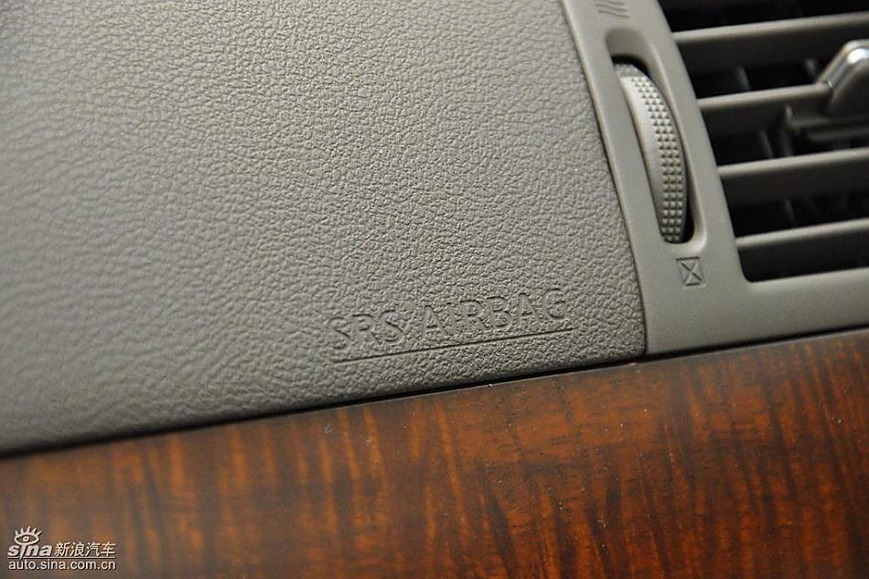 东风日产轩逸09款试车实拍图 内饰