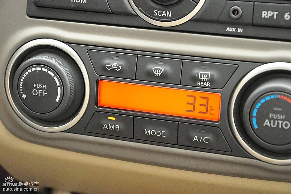 东风日产轩逸09款试车实拍图 内饰