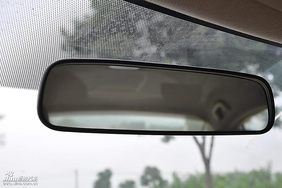 东风日产轩逸09款试车实拍图 内饰