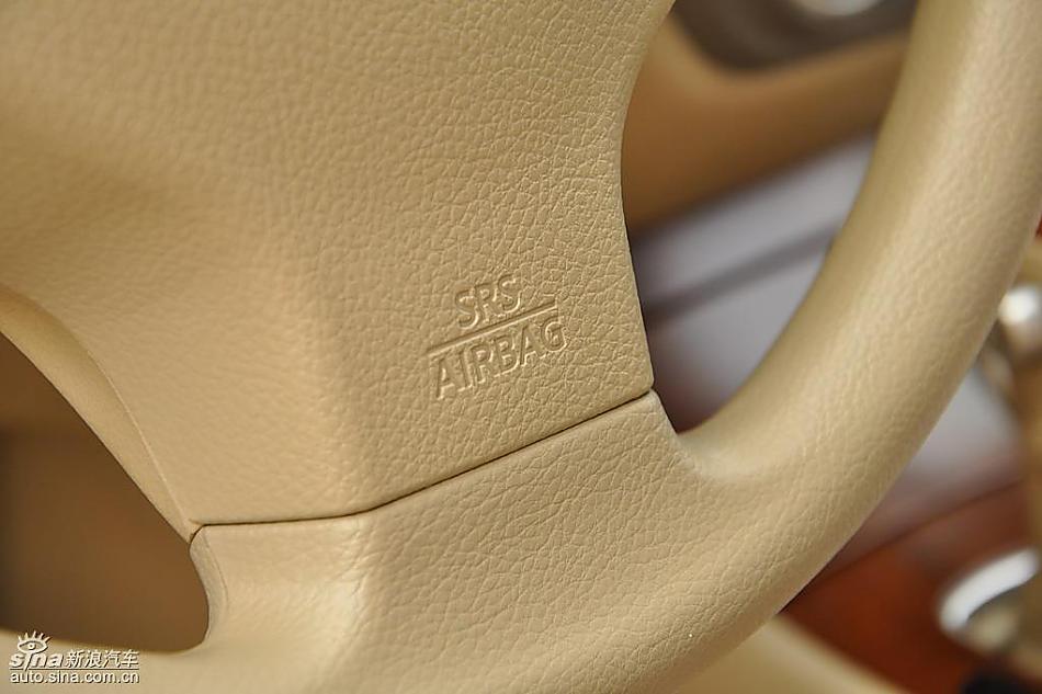 东风日产轩逸09款试车实拍图 内饰