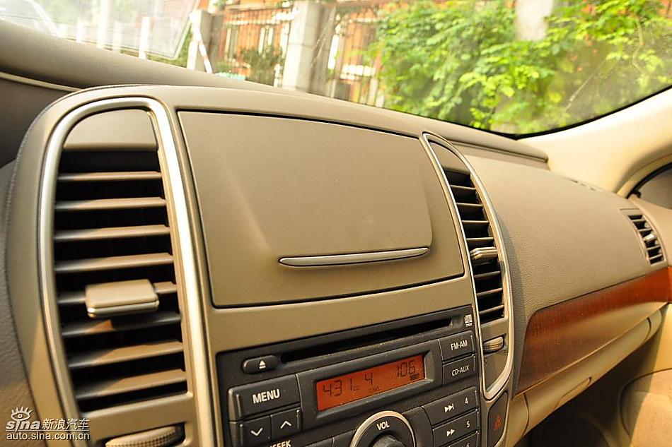 东风日产轩逸09款试车实拍图 内饰