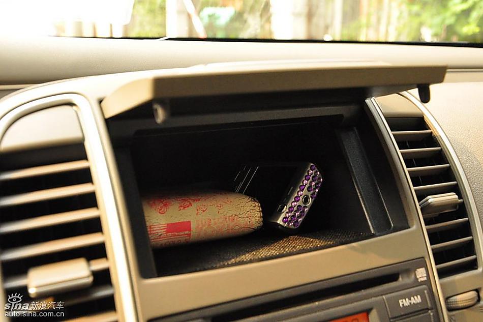 东风日产轩逸09款试车实拍图 内饰