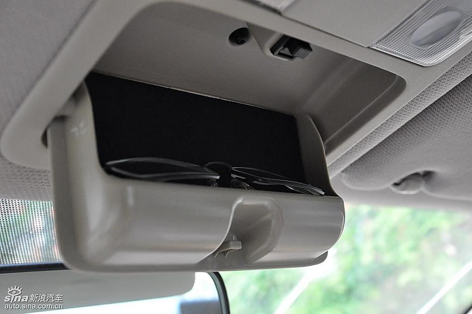 东风日产轩逸09款试车实拍图 内饰