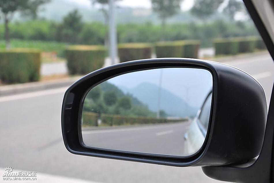 东风日产轩逸09款试车实拍图 内饰