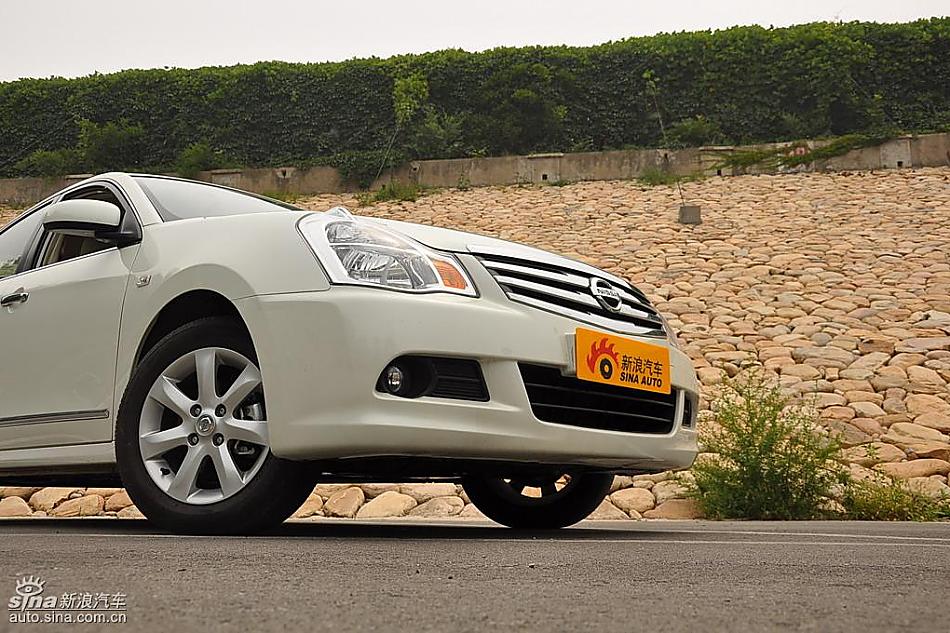 东风日产轩逸09款试车实拍图 外观