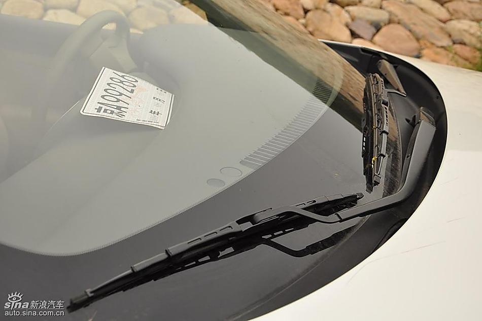 东风日产轩逸09款试车实拍图 外观