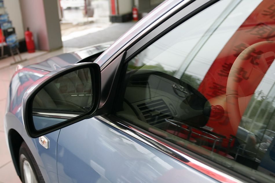 东风日产轩逸外后视镜