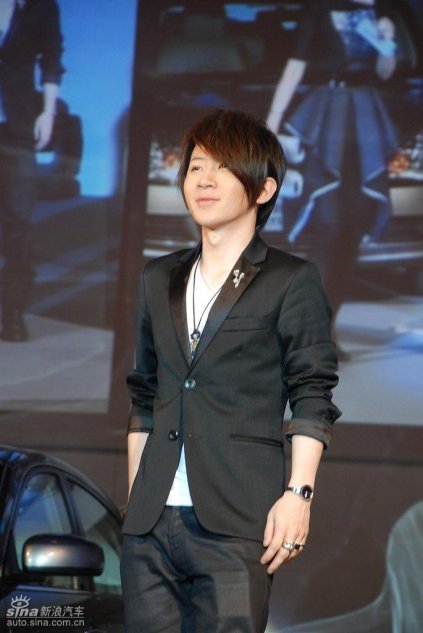 东风日产新轩逸上市现场图