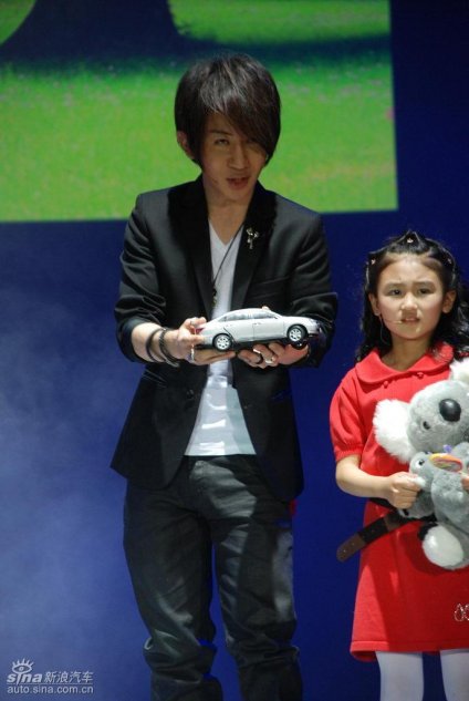 东风日产新轩逸上市现场图