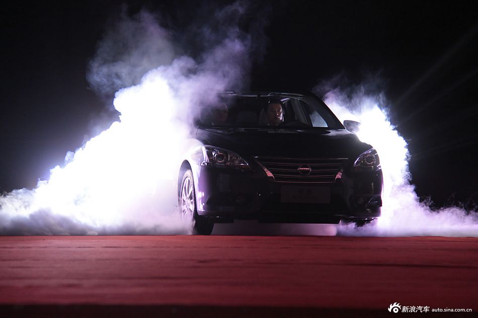 东风日产新轩逸