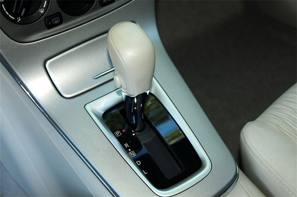 2012款 1.8L CVT 舒适版 内饰