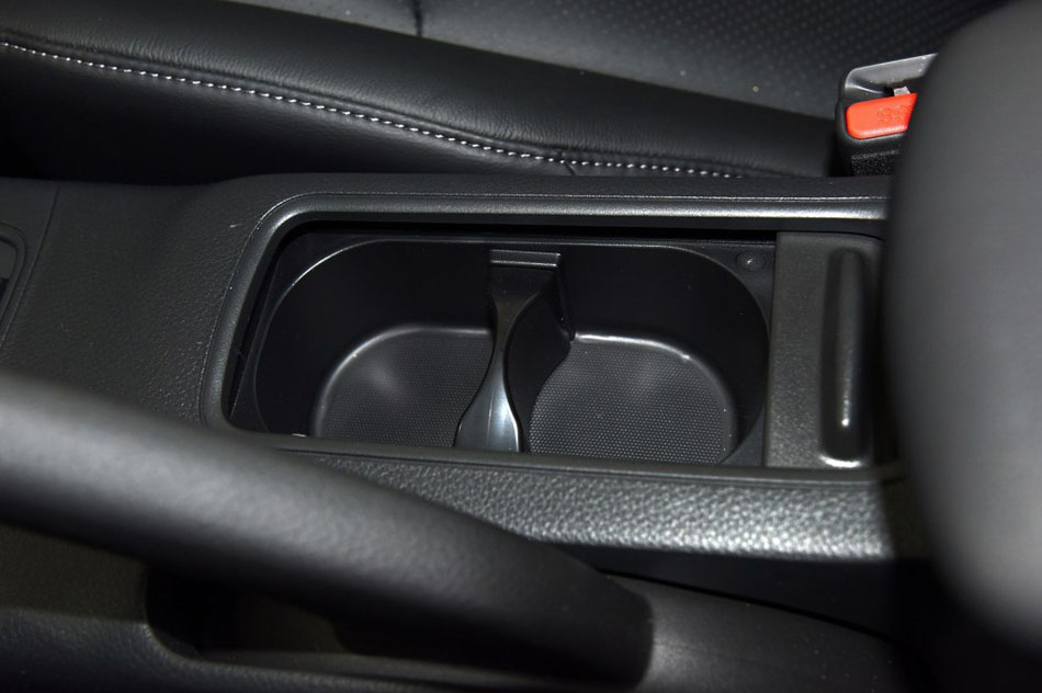 2016款 1.6XV CVT智尊版 内饰