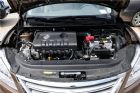2012款 1.6L MT 豪华版 引擎底盘
