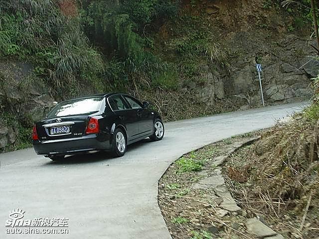 奔腾试车现场图