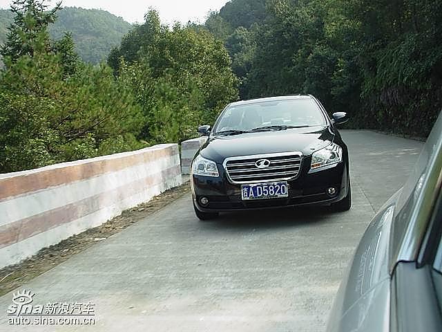 奔腾试车现场图