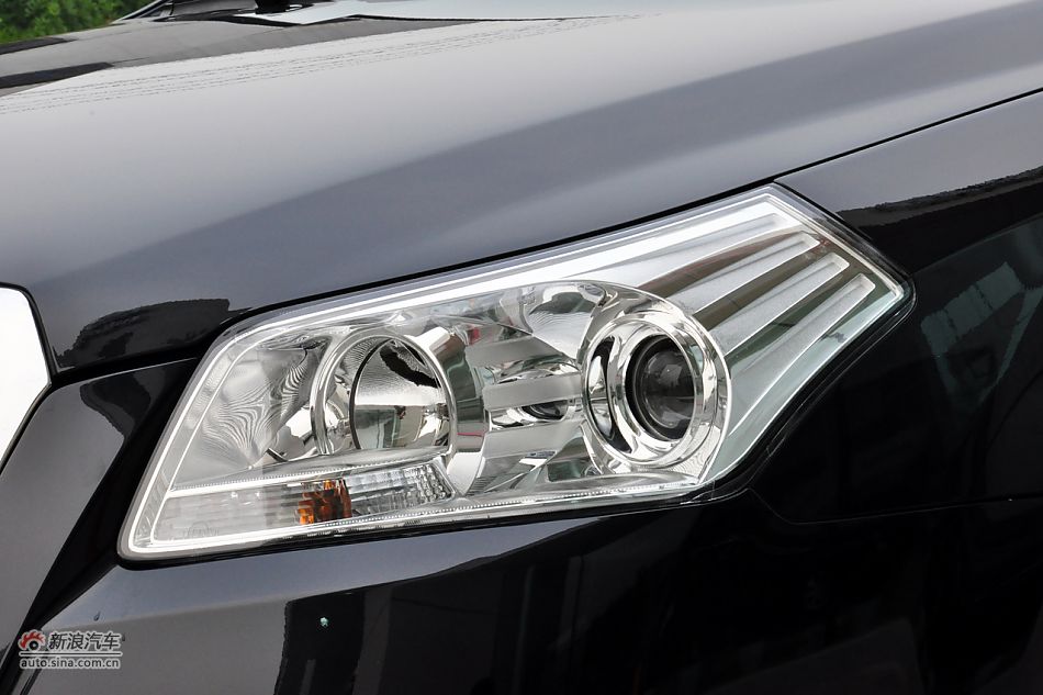 2011款奔腾B70高清到店实拍