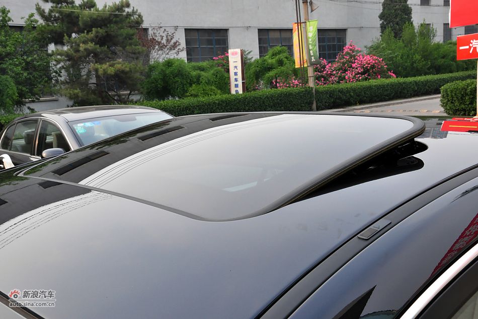 2011款奔腾B70高清到店实拍