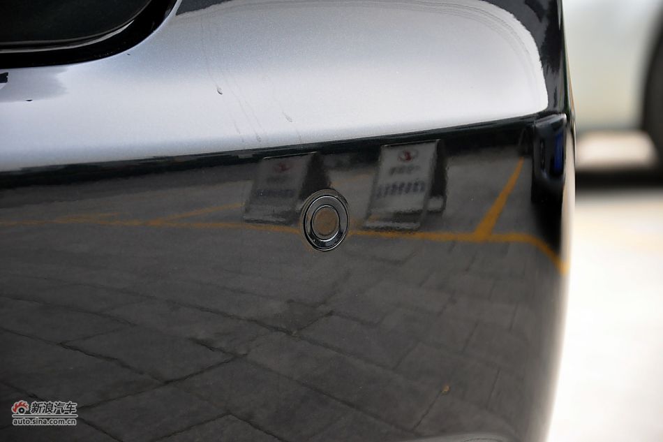 2011款奔腾B70高清到店实拍