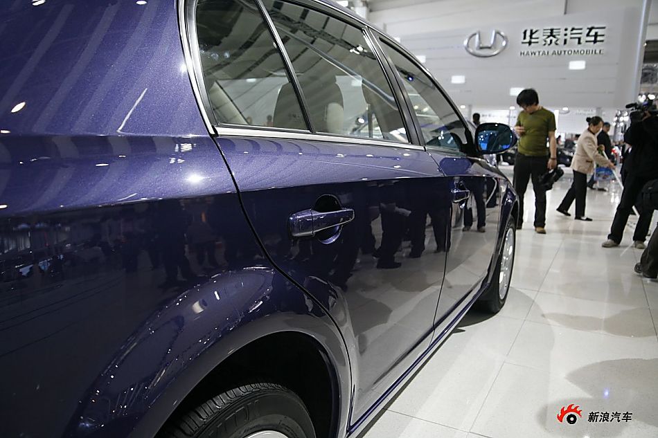 一汽2010款奔腾B70