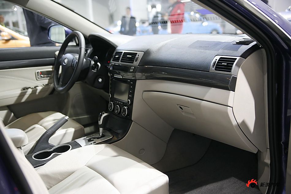 一汽2010款奔腾B70