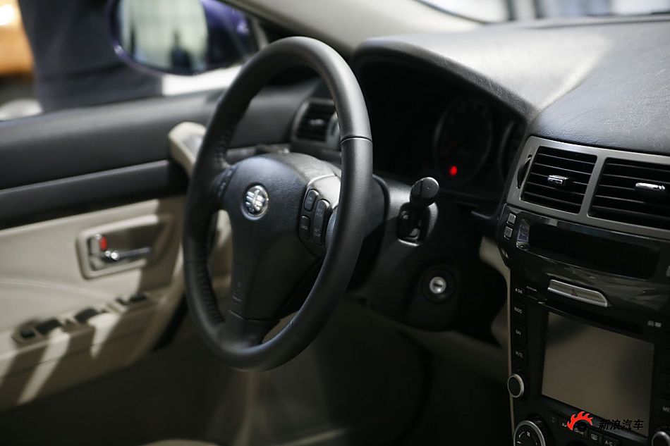 一汽2010款奔腾B70