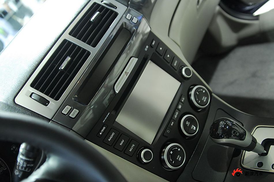 一汽2010款奔腾B70