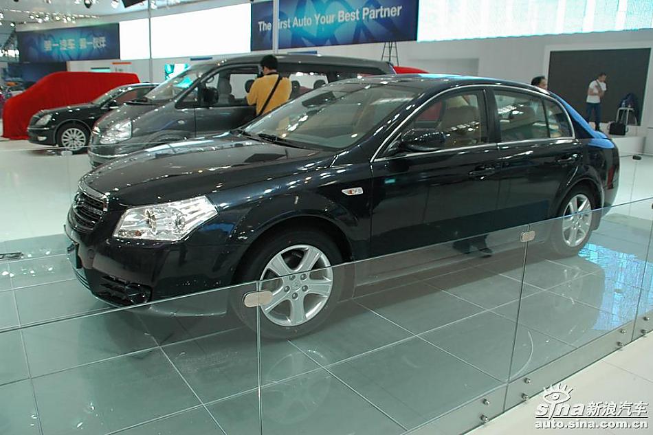 奔腾B70混合动力