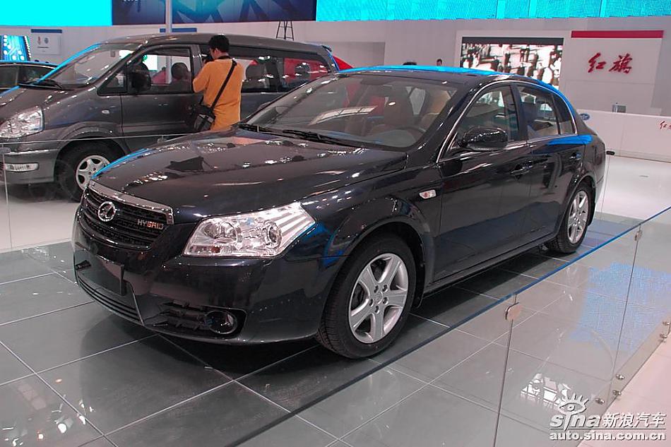 奔腾B70混合动力