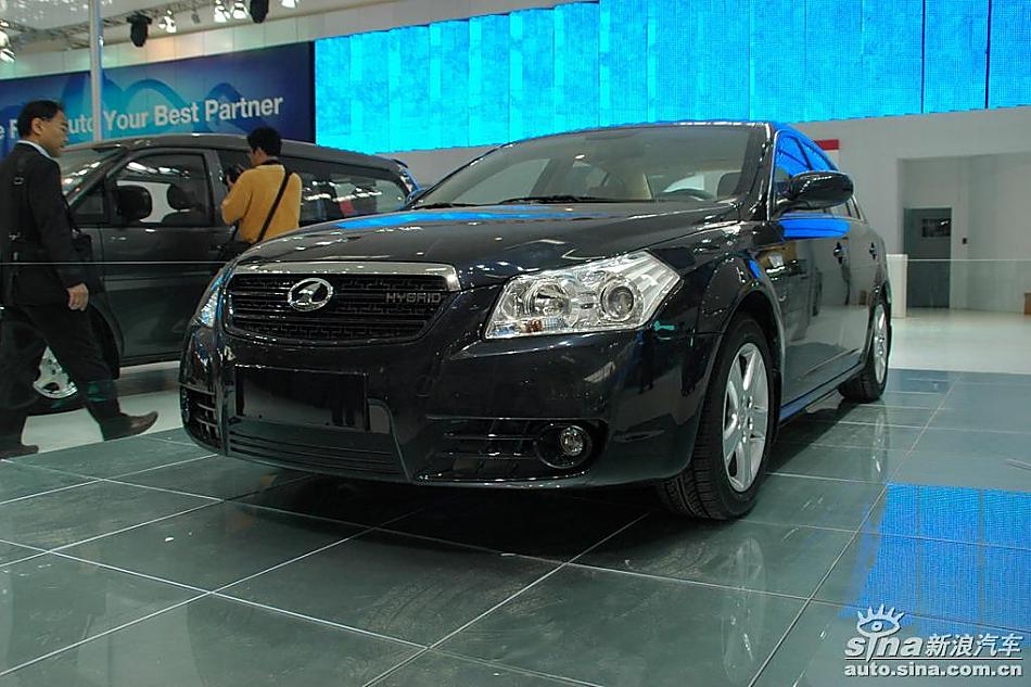 奔腾B70混合动力