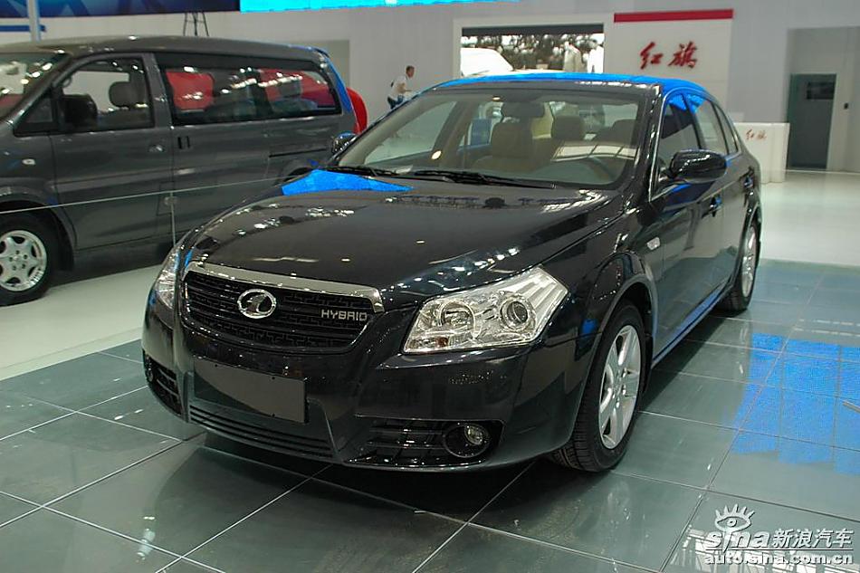 奔腾B70混合动力