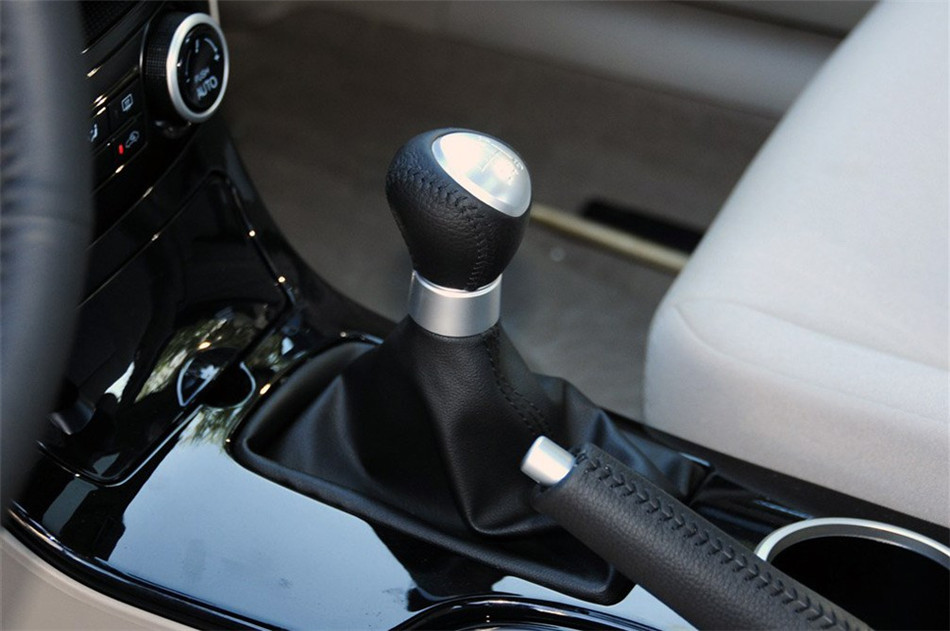 2012款 1.8L MT 时尚型 内饰