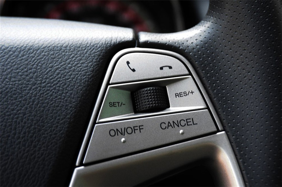 2014款 2.0L AT 豪华型 内饰