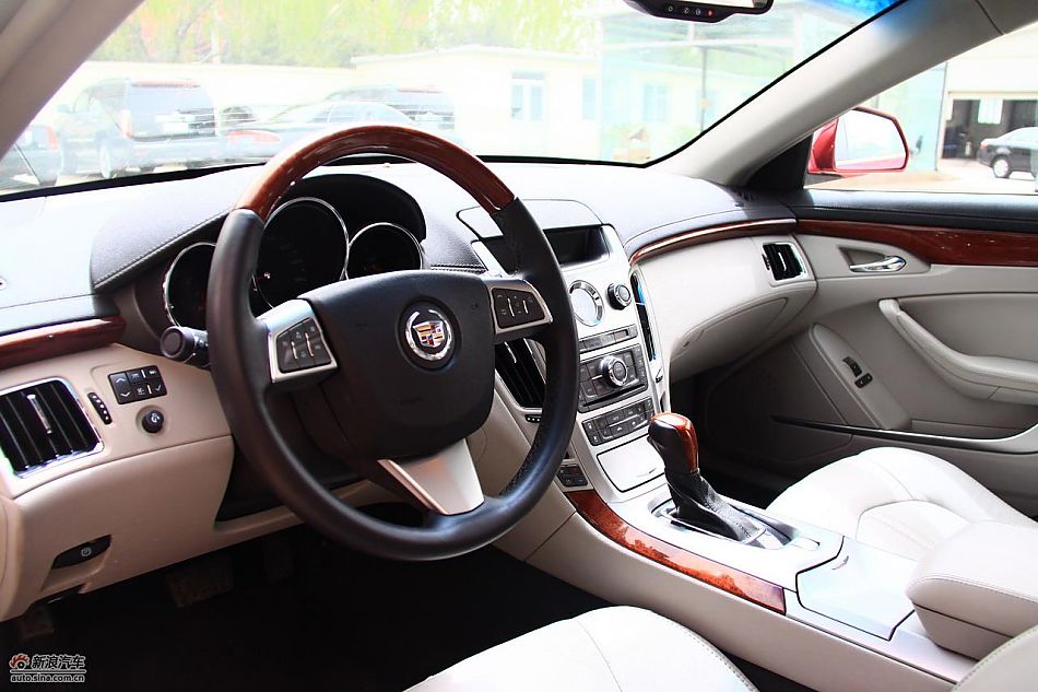 凯迪拉克CTS Wagon内饰实拍图