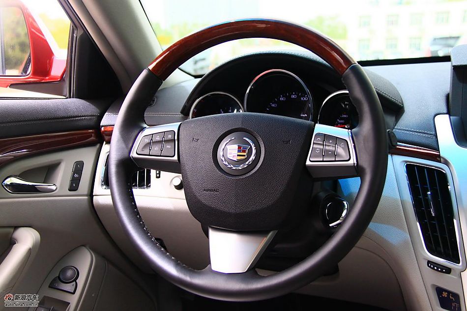 凯迪拉克CTS Wagon内饰实拍图
