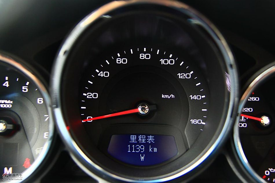 凯迪拉克CTS Wagon内饰实拍图