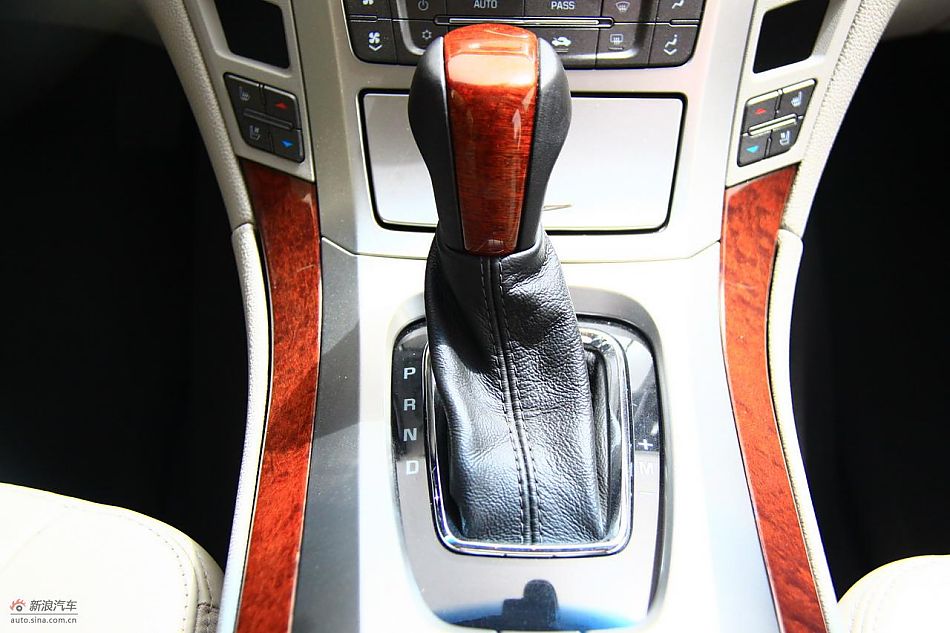 凯迪拉克CTS Wagon内饰实拍图
