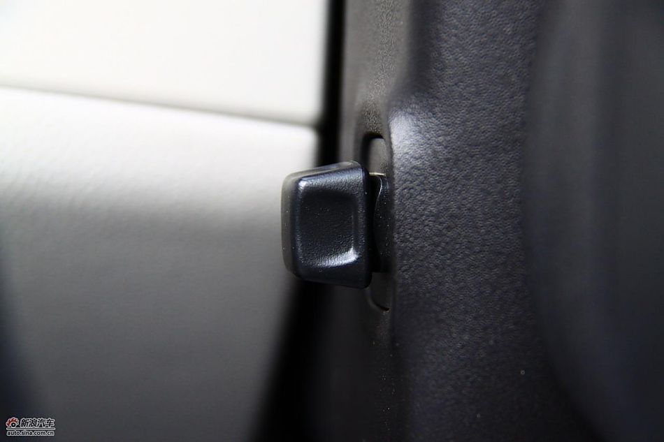 凯迪拉克CTS Wagon内饰实拍图