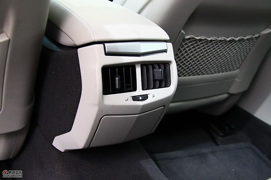 凯迪拉克CTS Wagon内饰实拍图