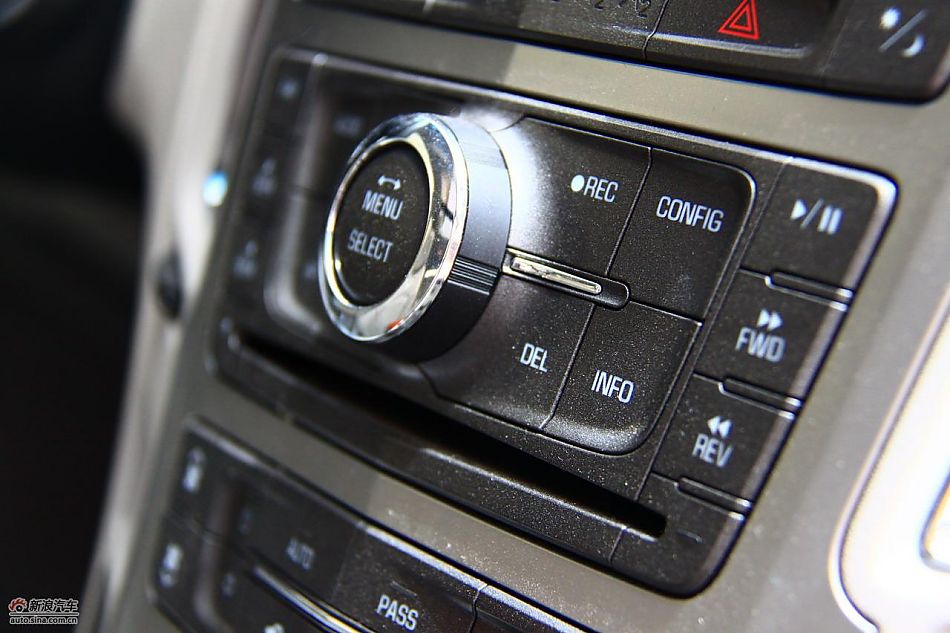 凯迪拉克CTS Wagon内饰实拍图