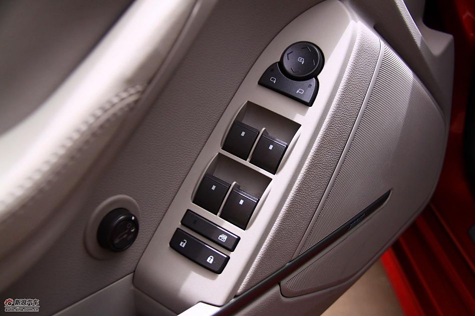 凯迪拉克CTS Wagon内饰实拍图