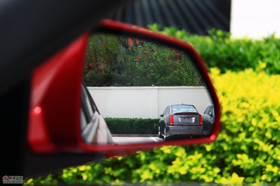 凯迪拉克CTS Wagon内饰实拍图