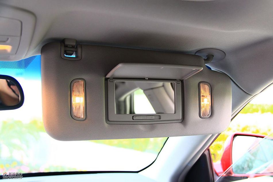 凯迪拉克CTS Wagon内饰实拍图